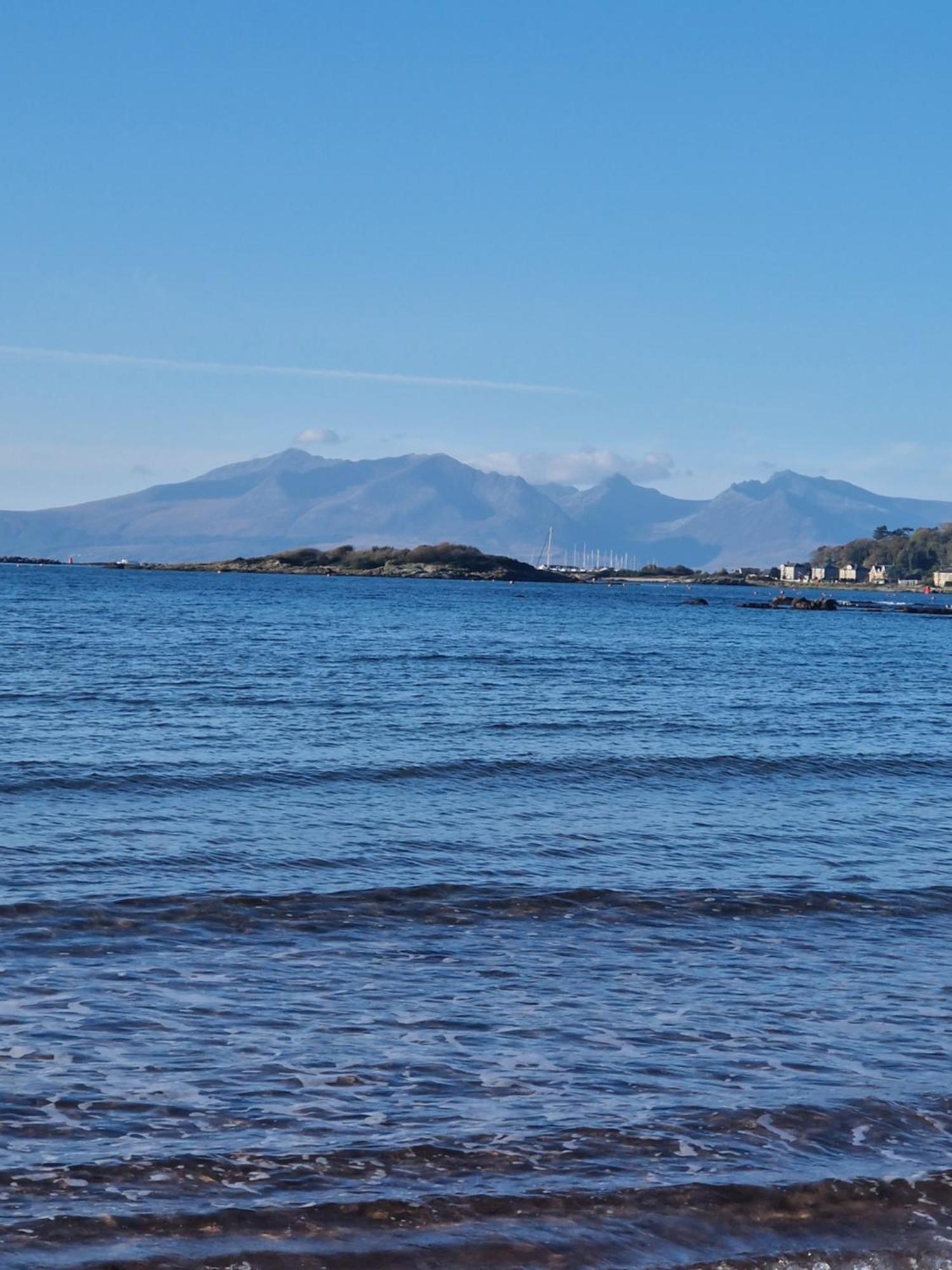 Cumbrae Loft Lägenhet Millport Exteriör bild